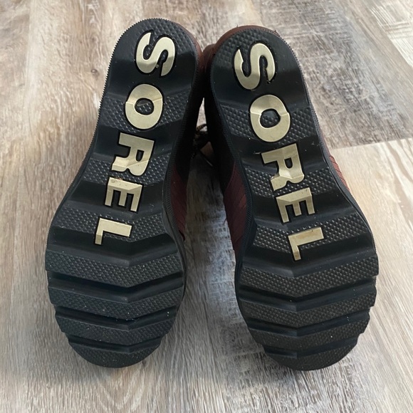 Eggplant Sorel Lexie Wedge - Picture 3 of 3